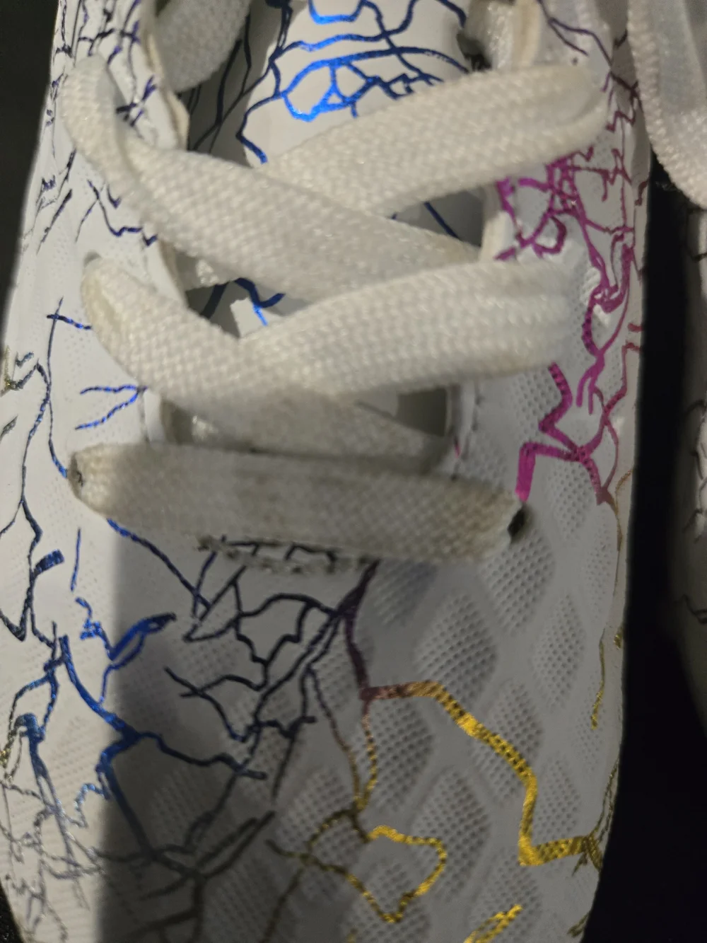 Kids White Multi-Color Lightning Pattern Soccer Cleats Size 12C